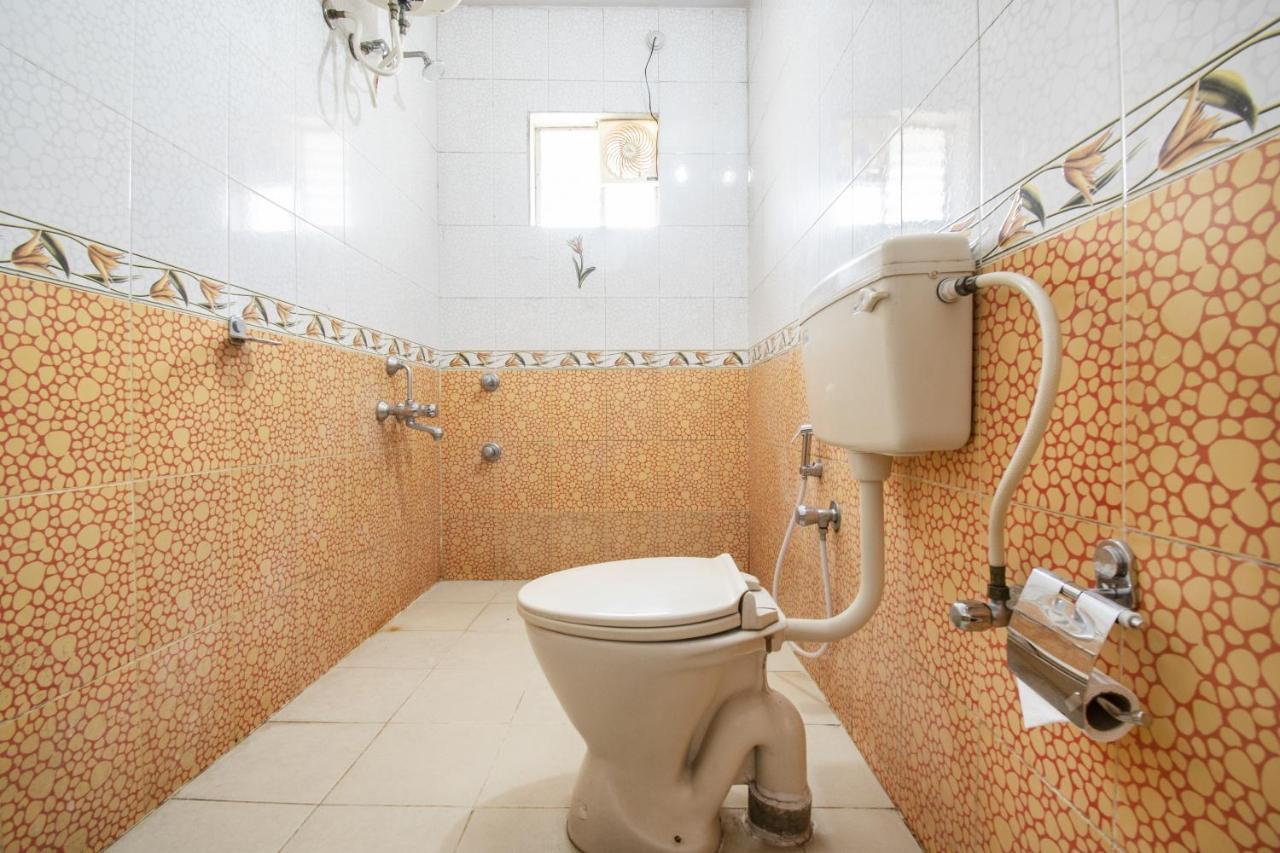 Fabexpress Oriental Suites III - Btm Mico Layout Bangalore Ngoại thất bức ảnh